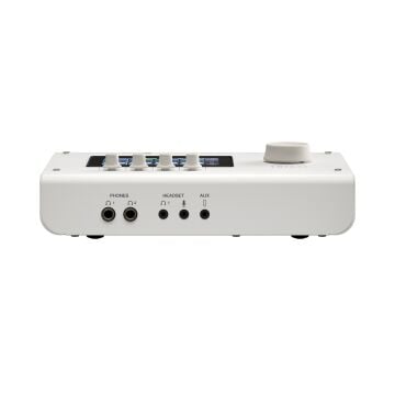 Yamaha URX44 6 Giriş 4 Çıkış Dokunmatik Ekran MicroSD USB Ses Kartı (URX44W Beyaz)